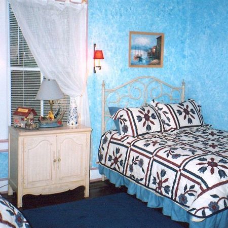 The Twin Magnolias Bed & Breakfast Roanoke Rapids Exterior foto
